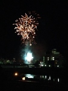 ３月８日「がんばろう花火」